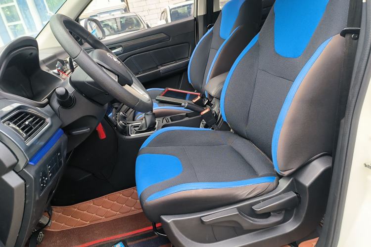 Used BAIC Weiwang M50F 2017 1.5L Standard Model