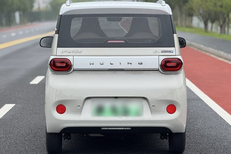 Used Wuling Hongguang MINIEV 2024 3rd Generation 215km Advanced Version