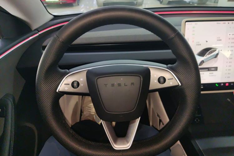 Used Tesla Model 3 2023 Rear-Wheel-Drive Version
