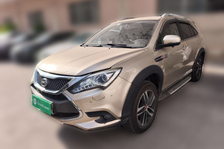 Used BYD Tang New Energy 2015 2.0T Four-Wheel-Drive Flagship Model