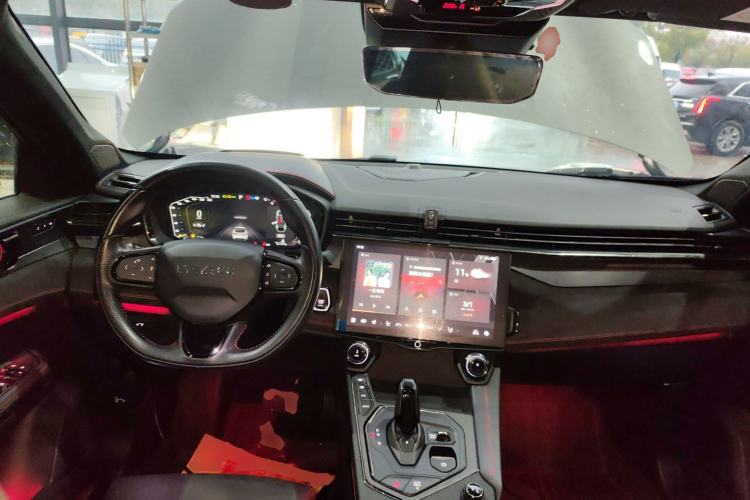 Used Lynk & Co 05 2020 2.0TD Four-Wheel Drive HypeHalo
