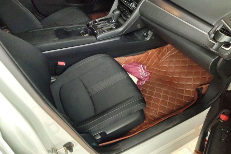 Used Honda Civic 2016 220TURBO CVT Luxury Edition
