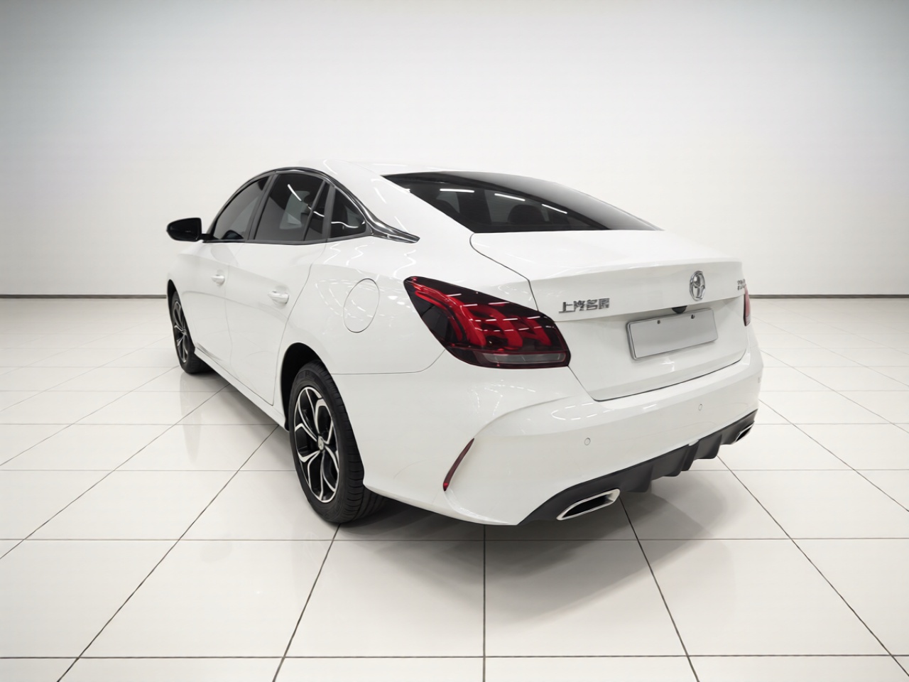 MG 5 2023 180 DVVT CVT Luxury Edition — снимка 4
