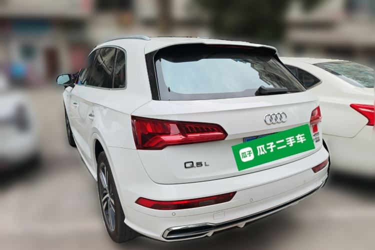 Used Audi Q5L 2020 Updated 40 TFSI Prestige Fashion Edition
