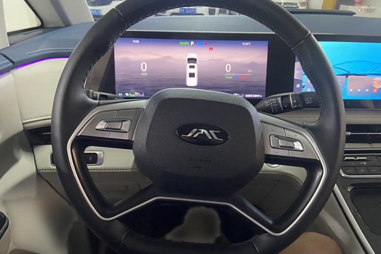 Used JAC Refine RF8 PHEV 2024 Zhiling Edition 1.5T 150KM Flagship Model – Lithium Iron Phosphate
