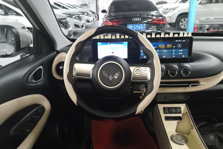 Used Wuling Bingo 2023 203km Light Edition