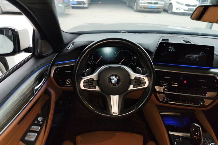 Used BMW 5 Series 2019 530i M Sport Package Steering Wheel