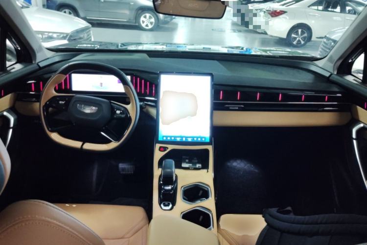 Used Geely Auto FX11 2023 1.5TD DCT Prestige Edition Center Console