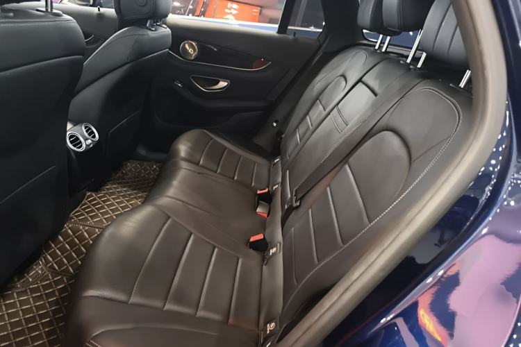 Used Mercedes-Benz GLC 2018 Facelift GLC 260 4MATIC Luxury Edition Left Rear Seat