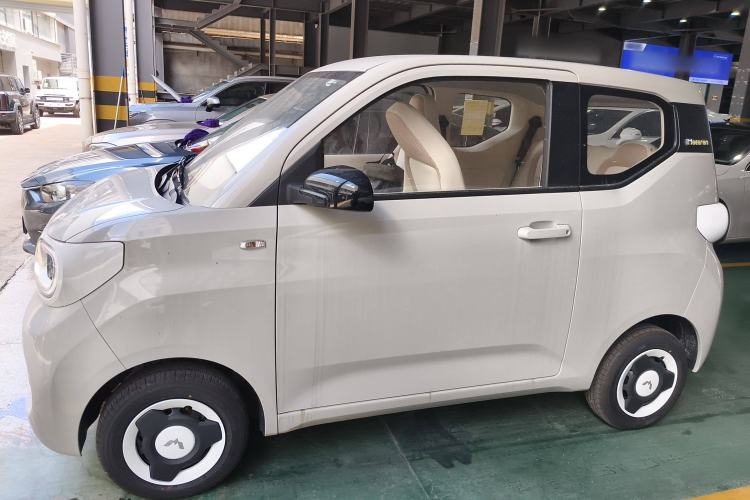 Used Wuling Hongguang MINIEV 2024 3rd Generation 215km Youth Edition