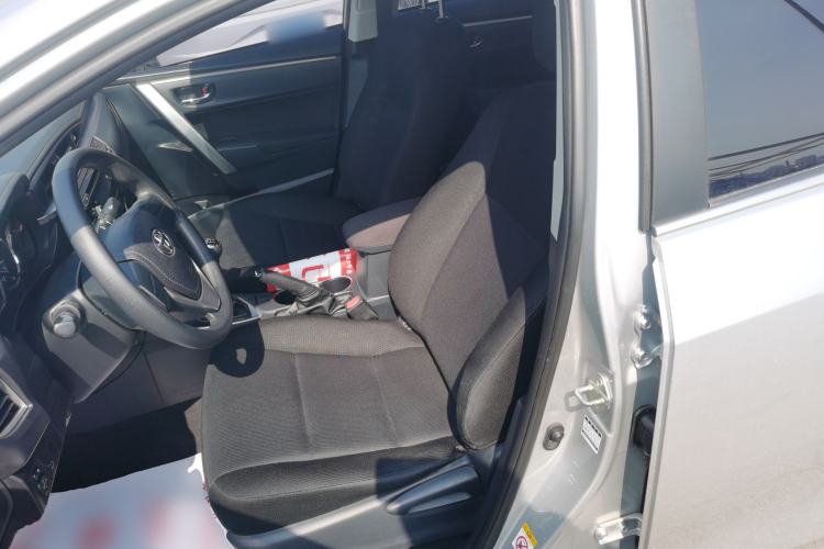 Used Toyota Corolla 2014 1.6L Manual GL