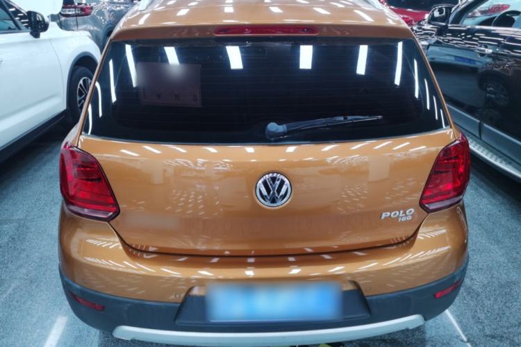 Used Volkswagen Polo 2016 1.6L Cross Polo Automatic