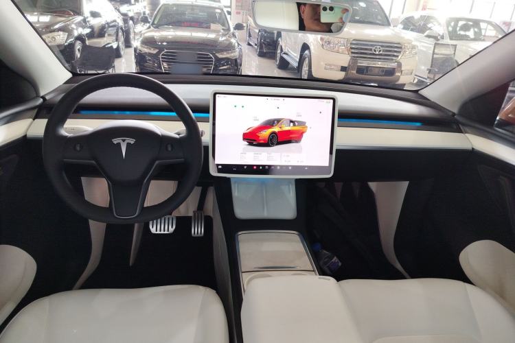 Used Tesla Model Y 2022 Performance High-Performance All-Wheel-Drive Version
