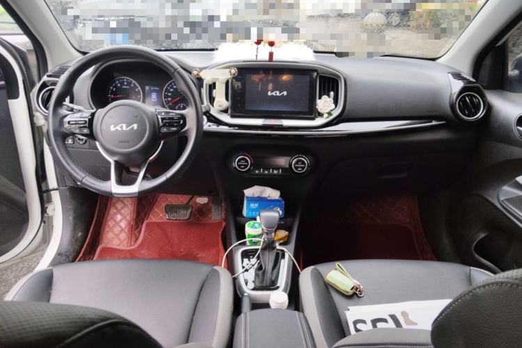 Used Kia kx1 Stonic 2021 1.4L CVT Fun & Sunroof Model
