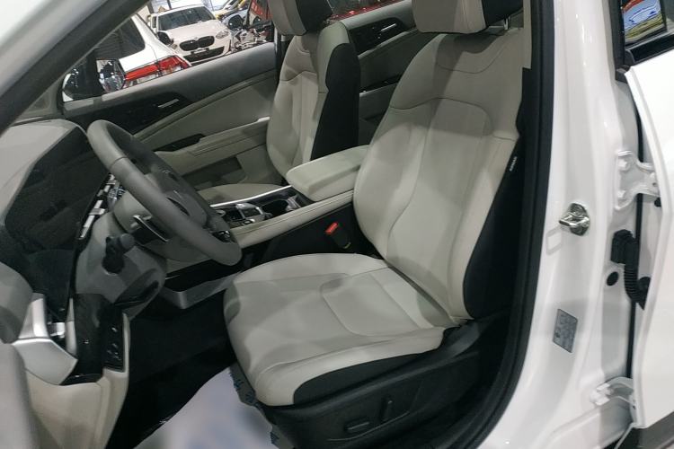 Used Kia Sportage (Chinese Domestic Model) 2025 1.5T Two-Wheel Drive Prestige Smart Enjoyment Version Left Front Seat