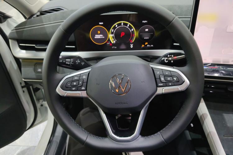 Used Volkswagen Sagitar 2026 Model L 300TSI DSG Luxury Version