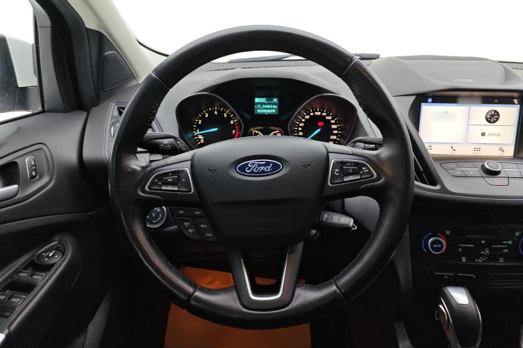 Used Ford Kuga 2019 EcoBoost 180 Two-Wheel-Drive Platinum Edition China VI Standard Steering Wheel