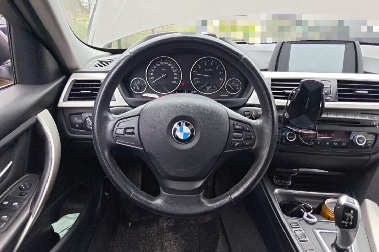Used BMW 3 Series 2014 320Li Fashion Model Steering Wheel