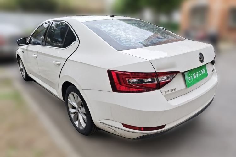 Used Skoda Superb 2016 TSI280 DSG Innovation Edition Rear Left 45 Deg