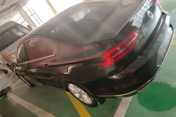 Used Volkswagen Magotan 2017 330TSI DSG Luxury Model Left Side