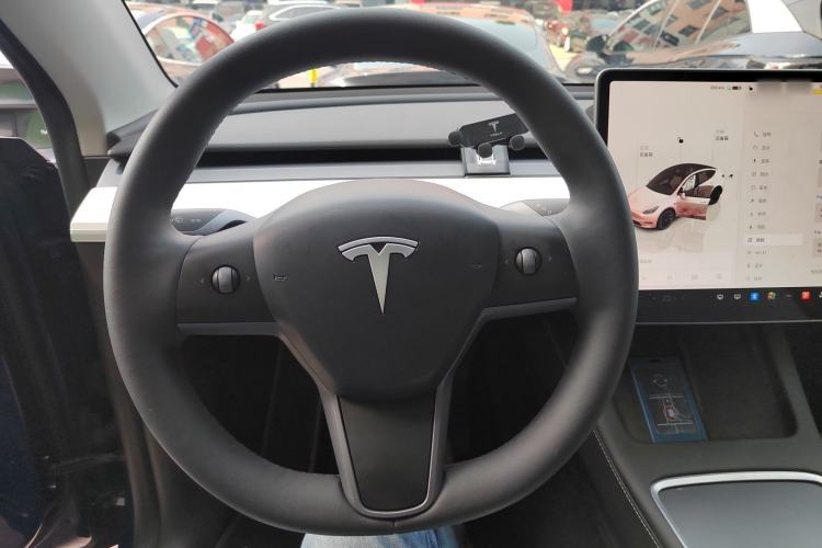 Used Tesla Model Y 2022 Revised Version Rear-Wheel Drive Steering Wheel