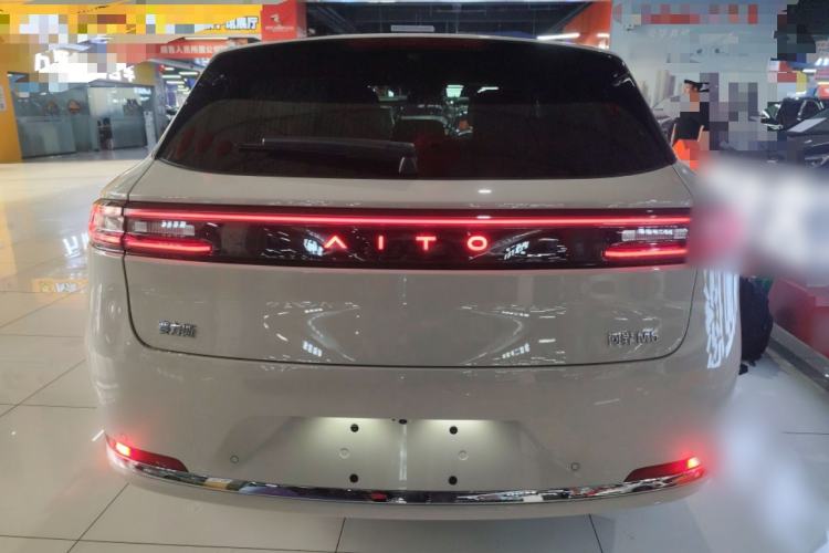 Used Hima AITO M5 2025 Extended-Range Ultra All-Wheel-Drive Version