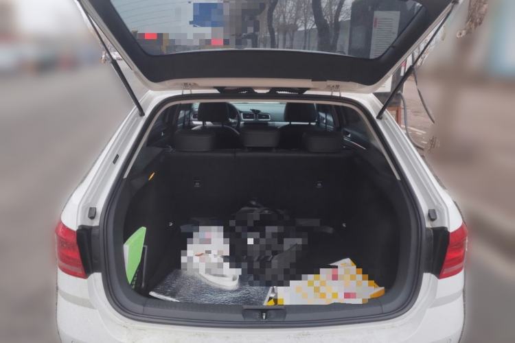 Used Volkswagen Gran Lavida 2017 180TSI DSG Comfort Edition Trunk