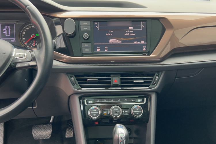 Used Volkswagen Tharu 2019 280TSI Two-Wheel Drive Luxury Edition China V Standard Audio And AC Panel