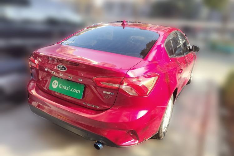 Used Ford Focus 2019 Sedan EcoBoost 180 Automatic Trend Edition
