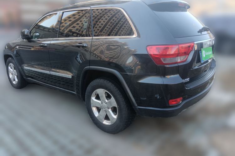 Used Jeep Grand Cherokee 2011 3.6L Comfort Edition
