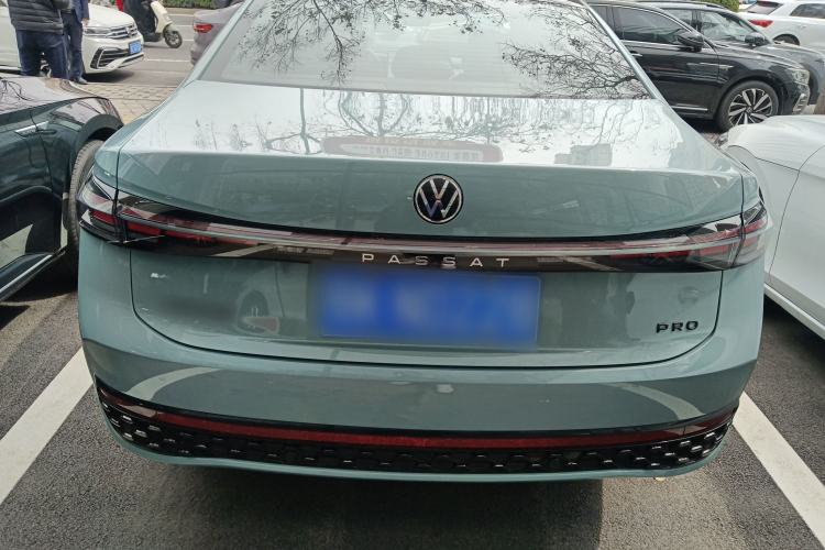 Used Volkswagen Passat 2025 Pro 380TSI Starry Dragon Luxury Edition
