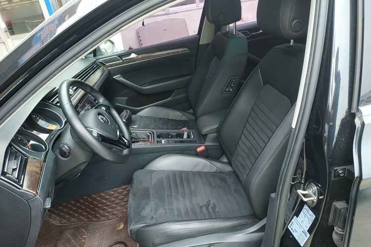 Used Volkswagen Magotan 2018 330TSI DSG Luxury Model