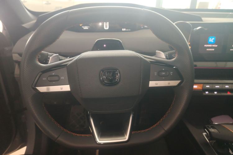 Used CHANGAN UNI-V 2022 1.5T Prestige Version Steering Wheel