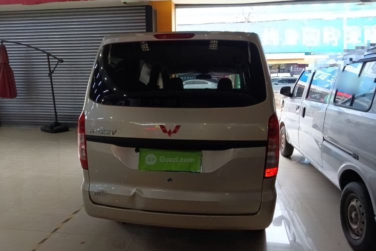 Used Wuling Hongguang V 2022 1.5L Jingqu Edition Electric-Assist LAR
