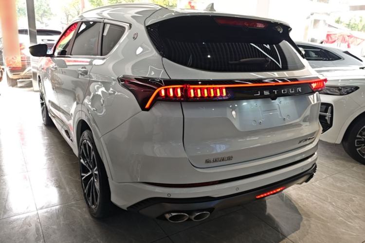 Used JETOUR X70 PLUS 2023 1.6T DCT Stronger PLUS 5-seater
