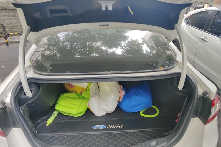 Used Ford Mondeo 2013 2.0L GTDi240 Flagship Edition
