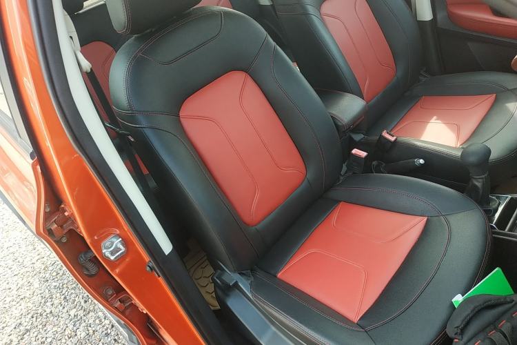 Used Haval H1 2016 Revised Version Blue Badge 1.5L AMT Luxury Edition
