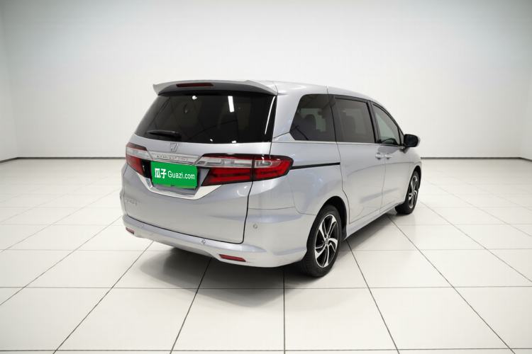 Used Honda Odyssey 2015 2.4L Supreme Edition Exterior 5