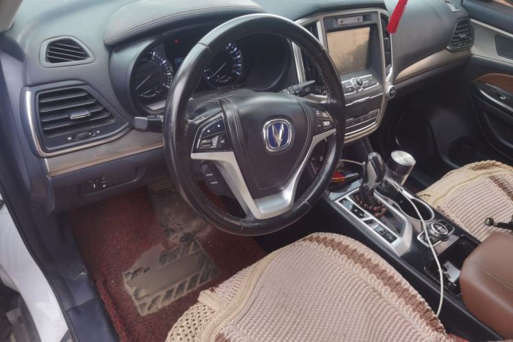 Used CHANGAN CS95 2017 2.0T Two-Wheel Drive Zhitu Edition