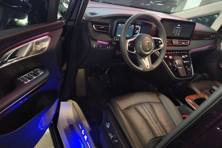 Used Hongqi HQ9 PHEV 2024 2.0T Four-Wheel Drive Luxury Edition Driver Seat