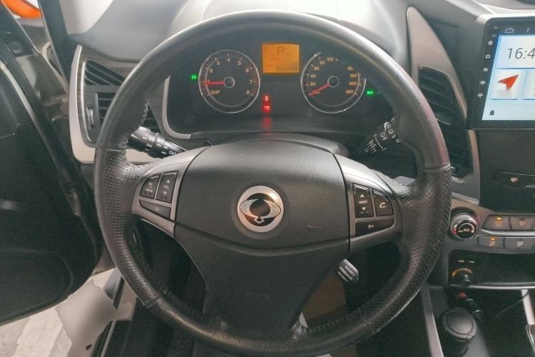 Used SsangYong Korando 2014 2.0L Gasoline Two-Wheel Drive Automatic Elite Navigation Edition
