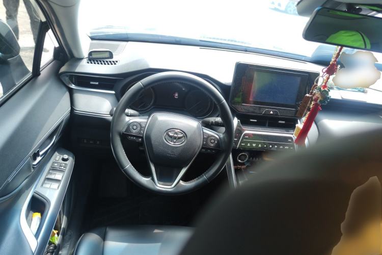 Used Toyota Harrier 2022 2.0L CVT Two-Wheel Drive Entry Version Steering Wheel