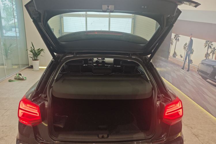 Used Audi Q2L 2024 35TFSI Fashionable and Dynamic Edition
