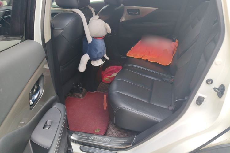 Used Nissan Murano 2019 2.5L XL Two-Wheel Drive Smart Connect Luxury Edition China VI Standard