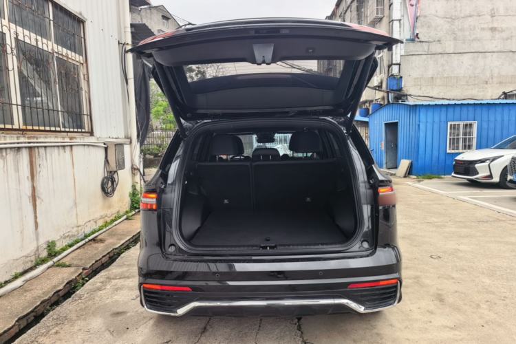 Used Geely Auto Monjaro L 2024 2.0TD DCT EVO Two-Wheel Drive Long-Range Version Trunk