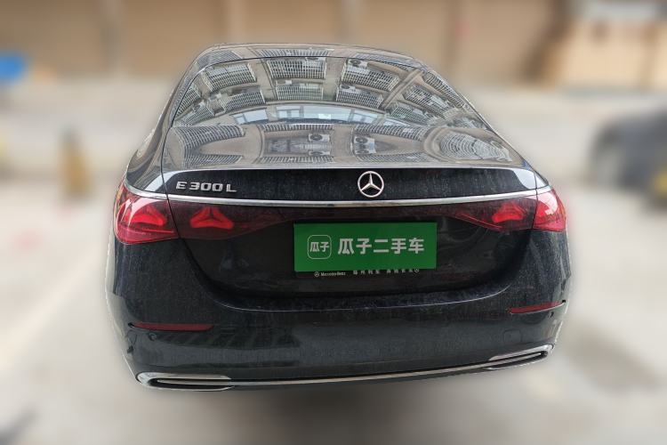 Used Mercedes-Benz E-Class 2025 Facelift E 300 L Luxury Edition
