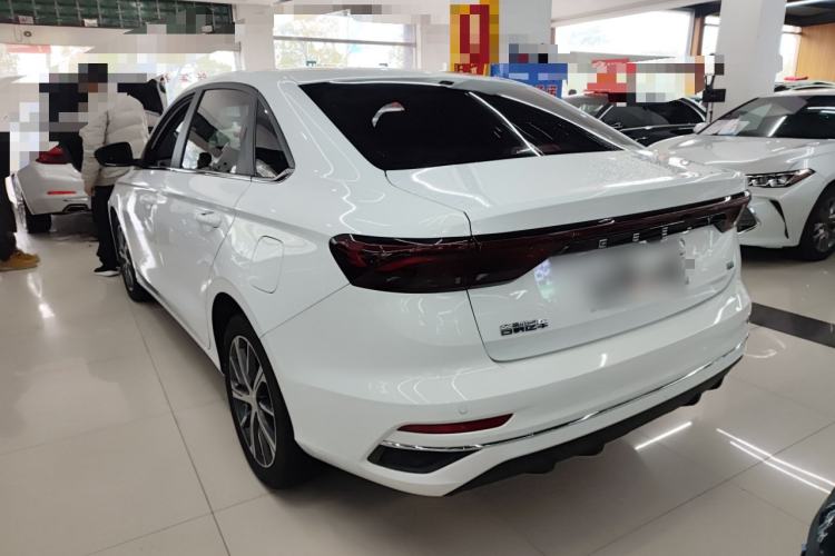 Used Geely Auto Emgrand 2023 4th Generation Champion Edition 1.5L CVT Prestige Model
