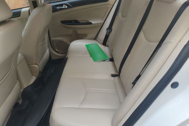 Used BYD e5 2017 300 Prestige Edition