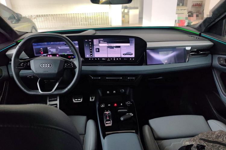 Used Audi Q6L e-tron 2026 First Launch Navigation Edition Center Console