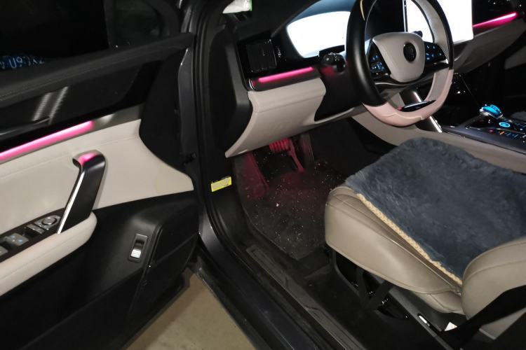 Used BYD Tang New Energy 2024 DM-i Glory Edition 112KM Prestige Model